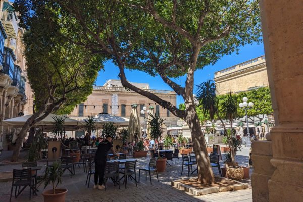 50-plus-English-courses-for-mature-students-in-Malta-Gateway-School-of-English-GSE-St-Julians